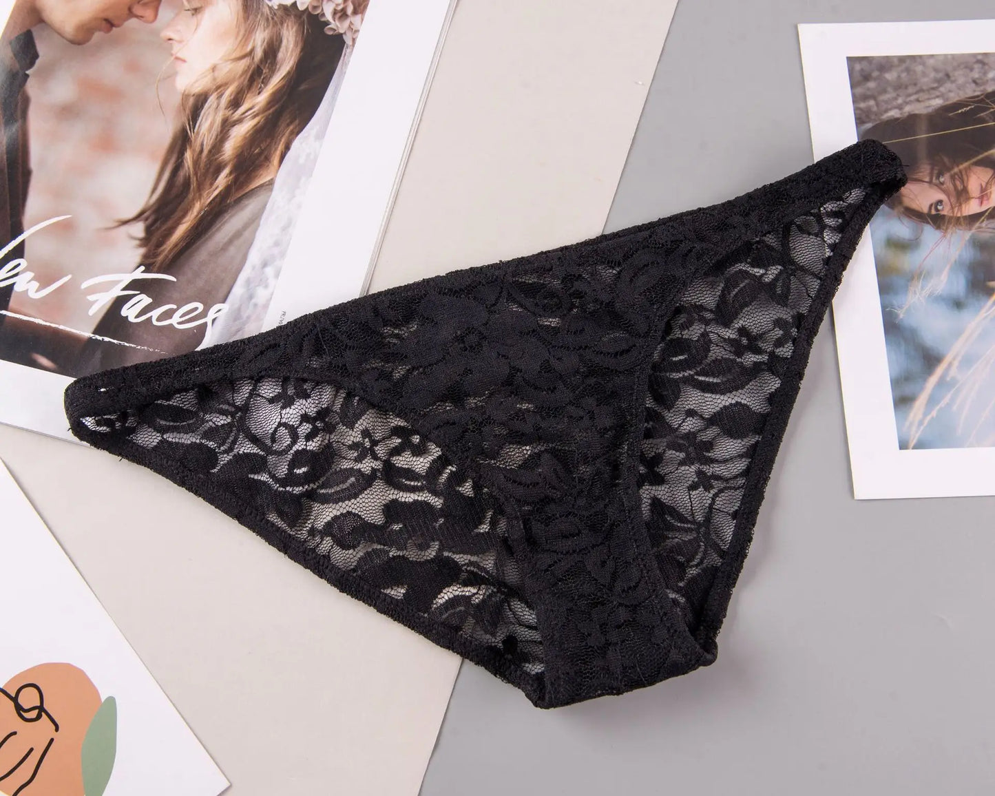 Women's Underwear Sexy Lace Panties Fashion Transparent Comfortable Briefs Low Waist Seamless Underpants Female Sexy Lingerie