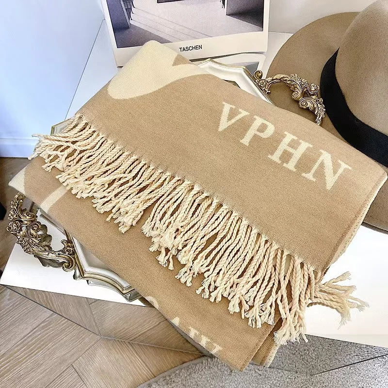 Large-sized elegant coat, women's coat with alphabet print, fringed batwing sleeves, open front, shawl style