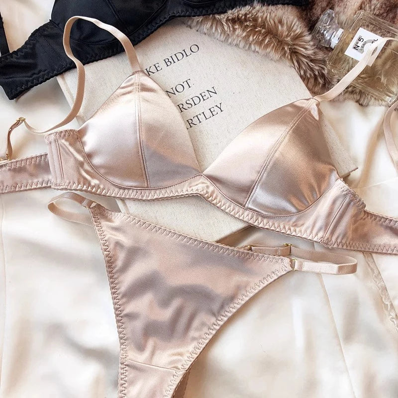 Women Sexy Underwear Triangular Cup Bra Set Small Chest Top Support Bra Comfortable Push Up Bra Breathable Seamless Underwear