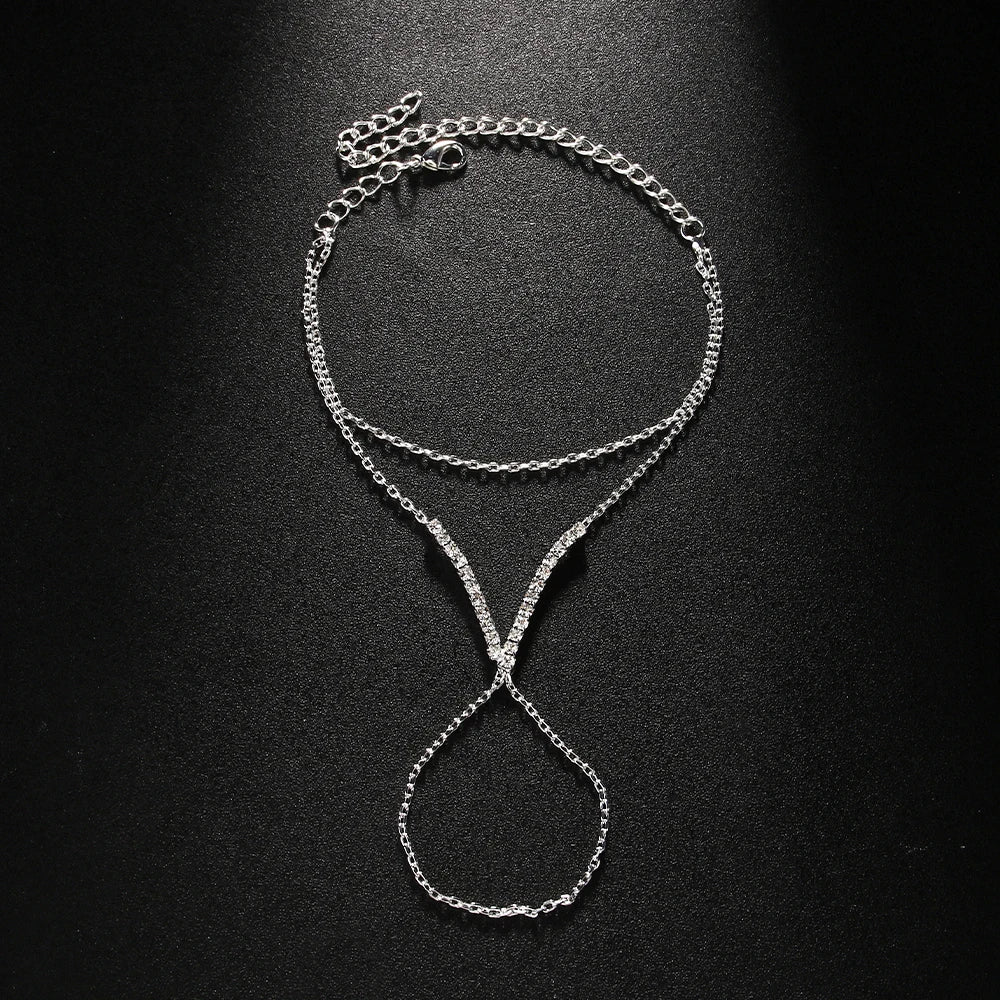 Luxury V-Shaped Bracelet Women Charms Ring Crystal Simple Fashion Sparkly Hand Accessories New Bridal Weeding Banfle Luxury