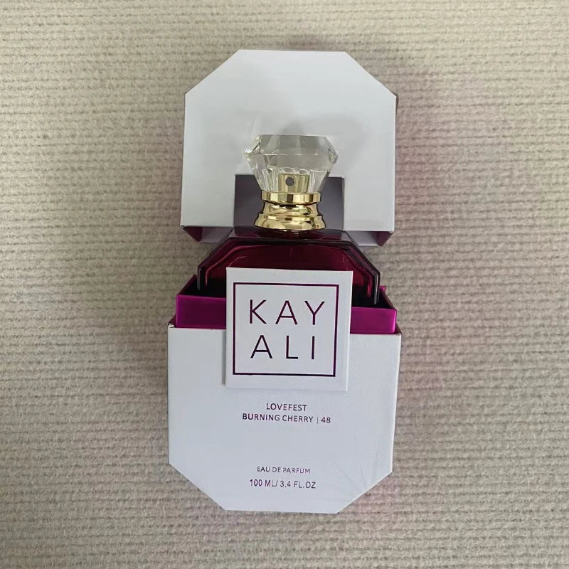 Elegant Women’s Perfume 100ml Alluring Fruity Floral Scent with Warm Woody Base for A Long-Lasting Romantic Impression