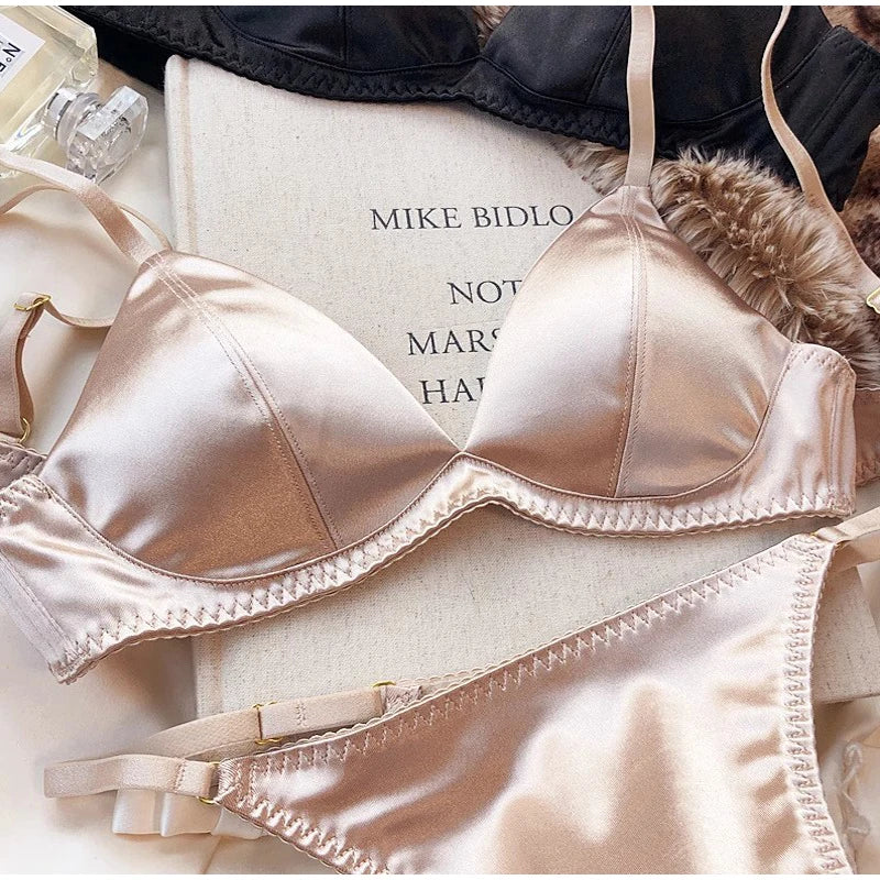 Women Sexy Underwear Triangular Cup Bra Set Small Chest Top Support Bra Comfortable Push Up Bra Breathable Seamless Underwear