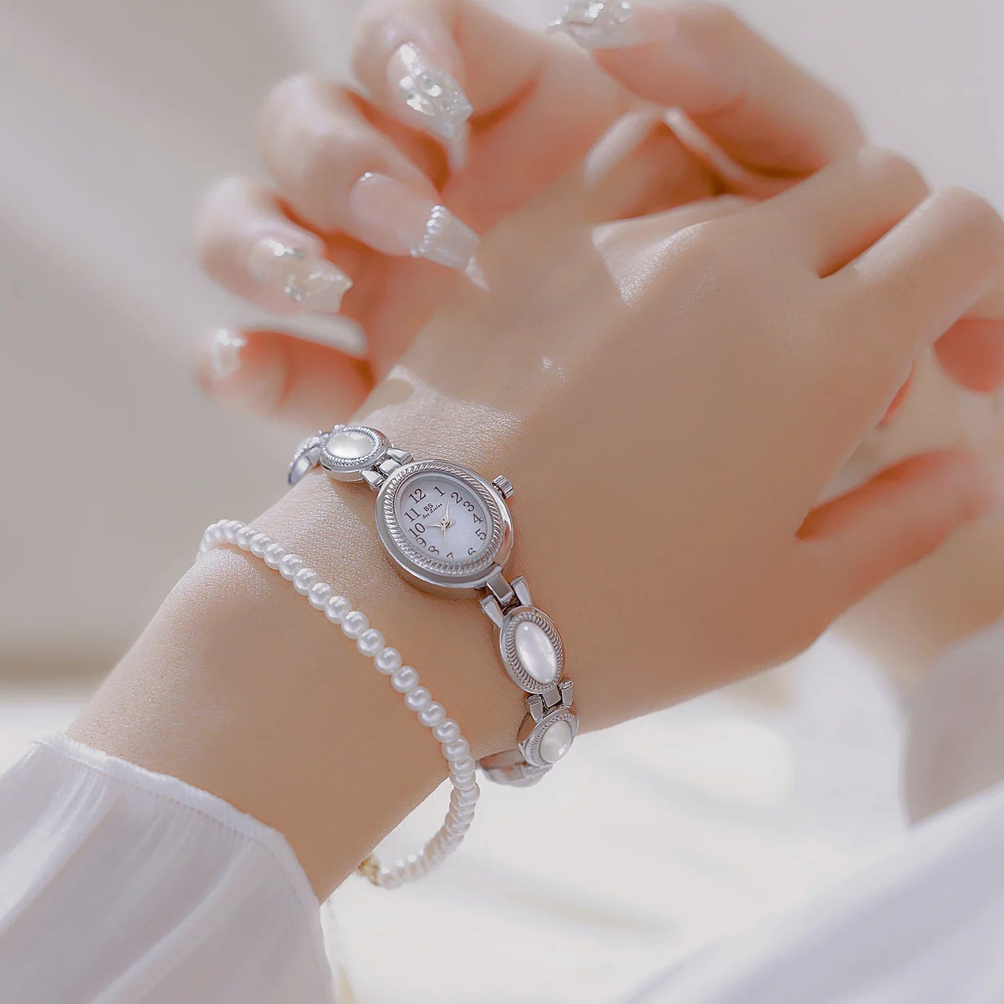 2025 New Women Wrist Watches Luxury Brand Elegant Fashion Ladies Wrist Watches For Female Clock Oval High Quality Gift Dropship