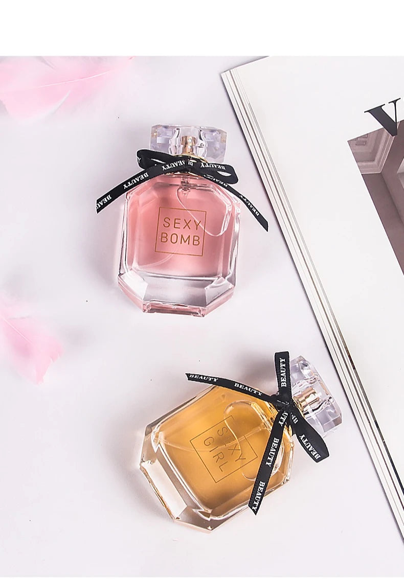 Women's Perfume: Fresh and Elegant "Red Bombb", an Encounter of Intertwined Floral and Fruity Scents femme parfum women perfumes