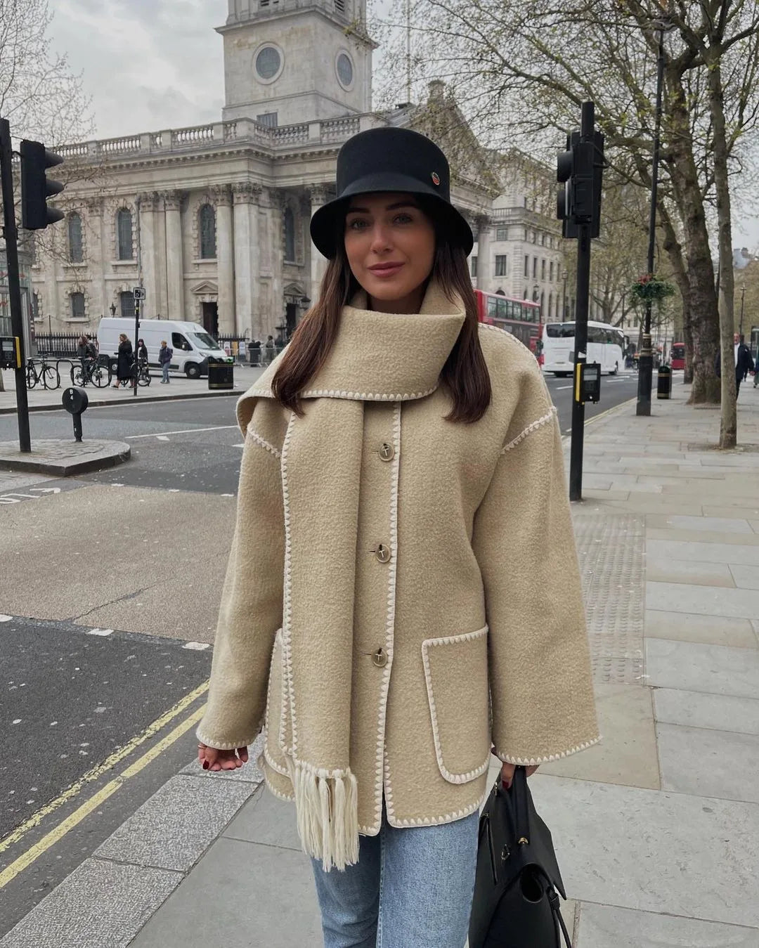 Women's fashion woolen coat for autumn/Winter 2024