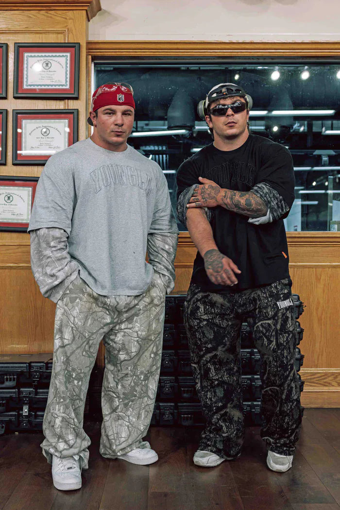 Men's pants New style Spring American digital camouflage print sports fitness Trousers loose and versatile wide-leg pants Man