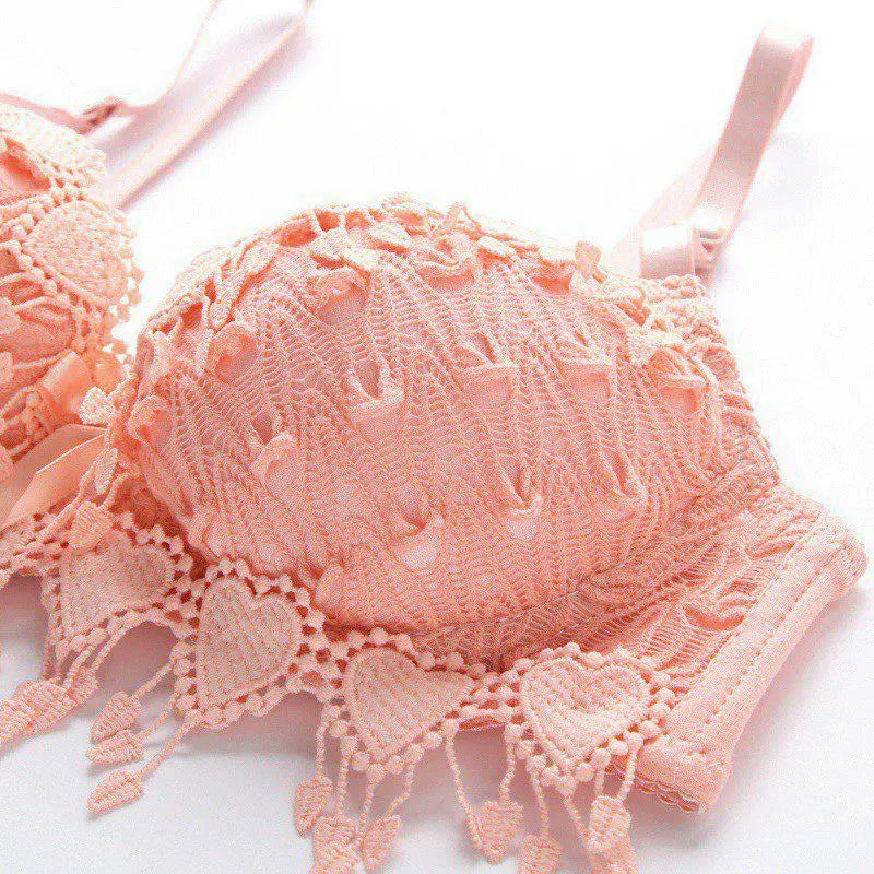 Women Thin Lace Underwear Bra Female Wireless Adjustable Shoulder Strap Sexy Hollowed Floral Underwear Large Size Lace Bras