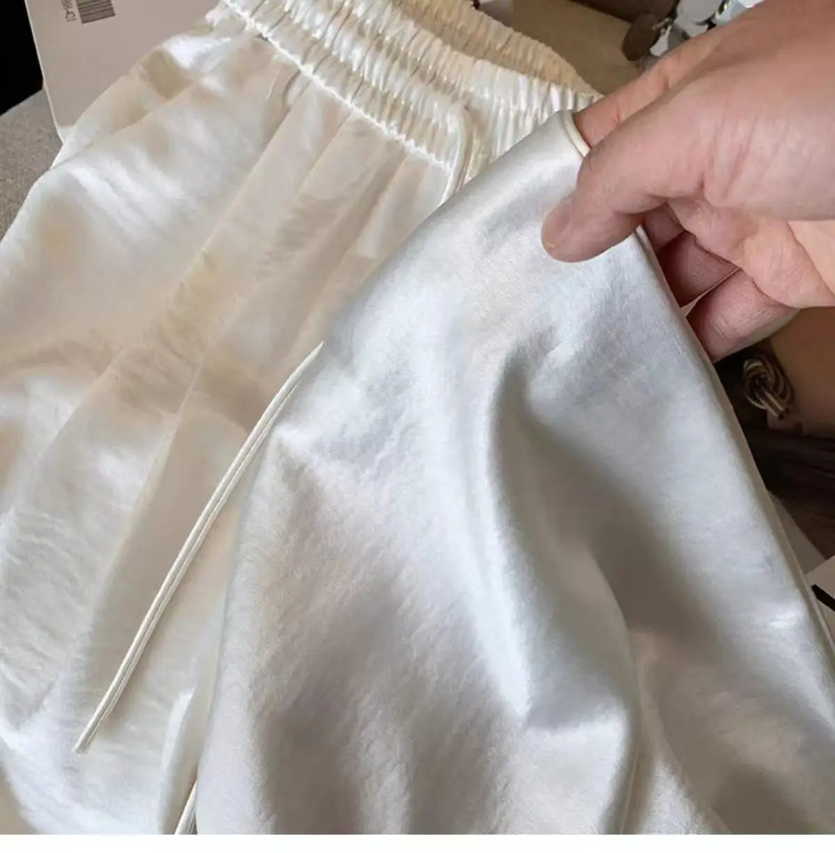 2025 Women's Loose Casual Trousers Summer New Lightweight Satin High Waist Wide Leg Pants Vintage All-match Straight Pants Femme