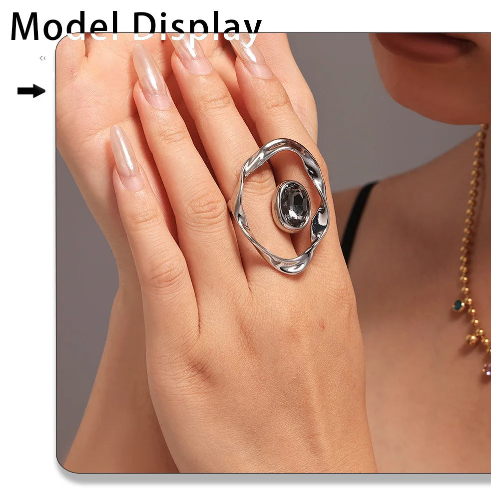 Irregular Twist Geometric Hyperbole Ring With Large Rhinestone For Women 18k Gold Plated Waterproof Women's Aesthetic Rings