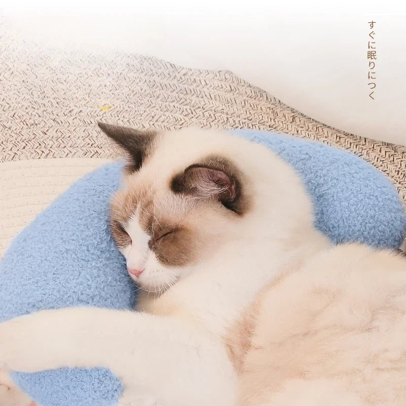 Pet Home Products Small Pillow Soft Cat and Dog Universal Pillow Creative Crescent Shaped Cervical Protection Pet Products
