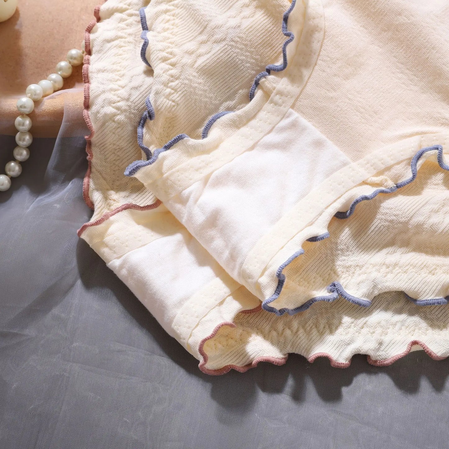 Women underwear Women's Sweet Style Ribbed Mid-Waist Panties Comfortable Breathable Hollow out Underpants Female Underwear Super