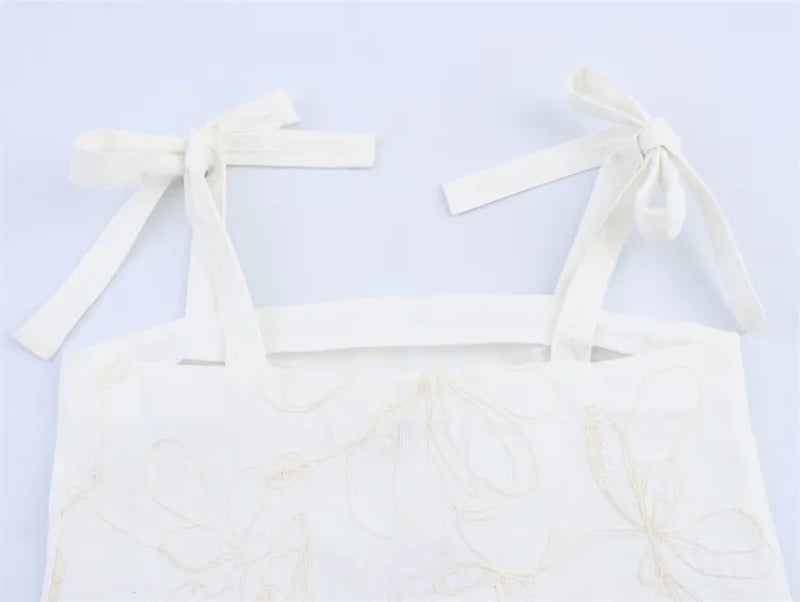 Women's suit New Summer 2025 White Camisole Wide-leg Pants Set Embroidered Trim Sexy Casual Personality Fashion