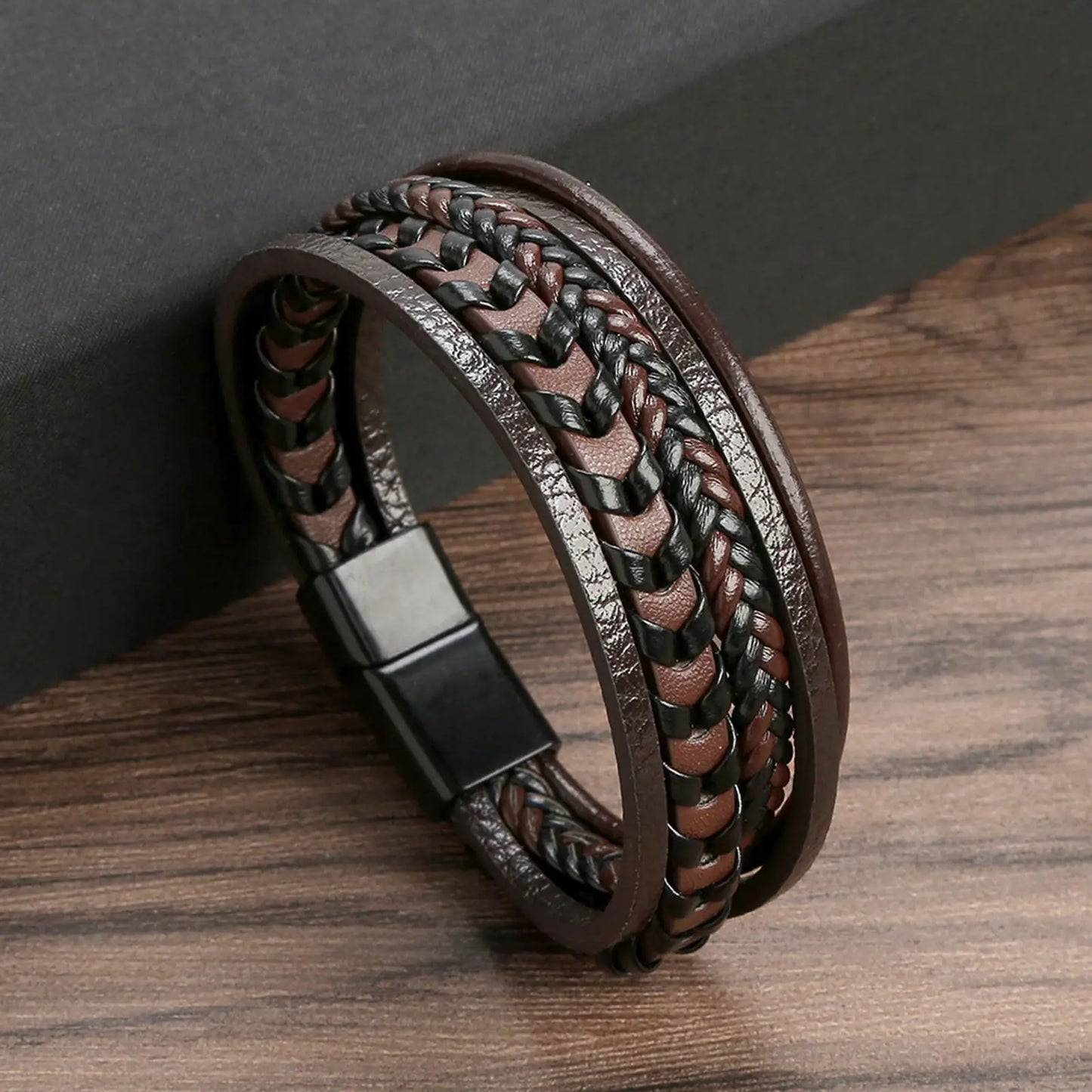 Men Bracelets Vintage Multilayer Leather Braid Bracelets Bangles Handmade Magnetic Buckle Rope Wrap Bracelets Male Gift