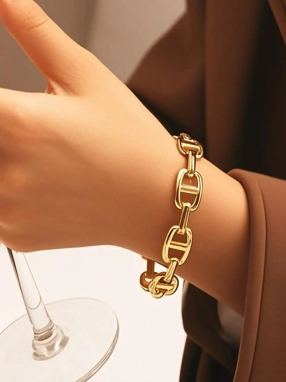 Titanium - Steel Gold - Plated C - Shaped Open - Ended Bangle. A Unique, Irregularly Spliced And Niche Accessory For Women.